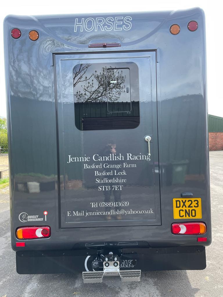 Jennie Candlish Racing QuigleyHorseBoxes